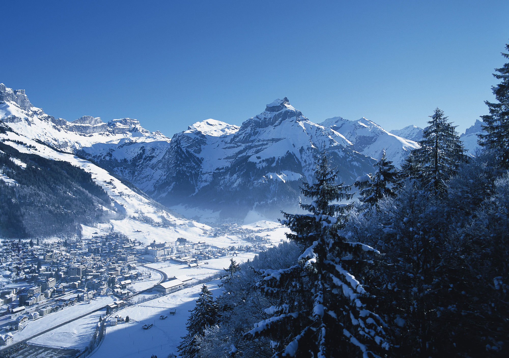 Hotel Terrace Engelberg Esterno foto